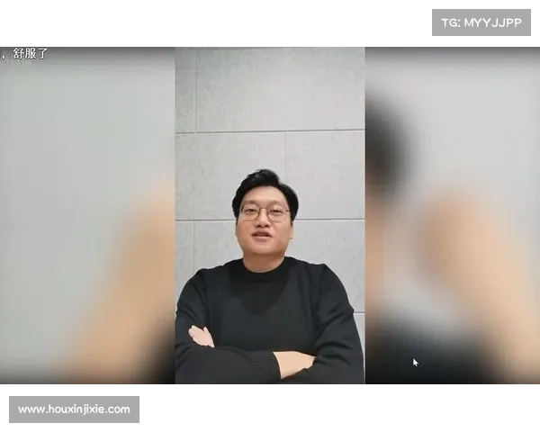 滕帅夏窗出鞘!药厂一周豪掷 8000 万锁双雄,1.89 亿卖人 + 重建基金剑指欧冠 滕帅夏窗出鞘!药厂一周豪掷 8000 万锁双雄,1.89 亿卖人 + 重建基金剑指欧冠
